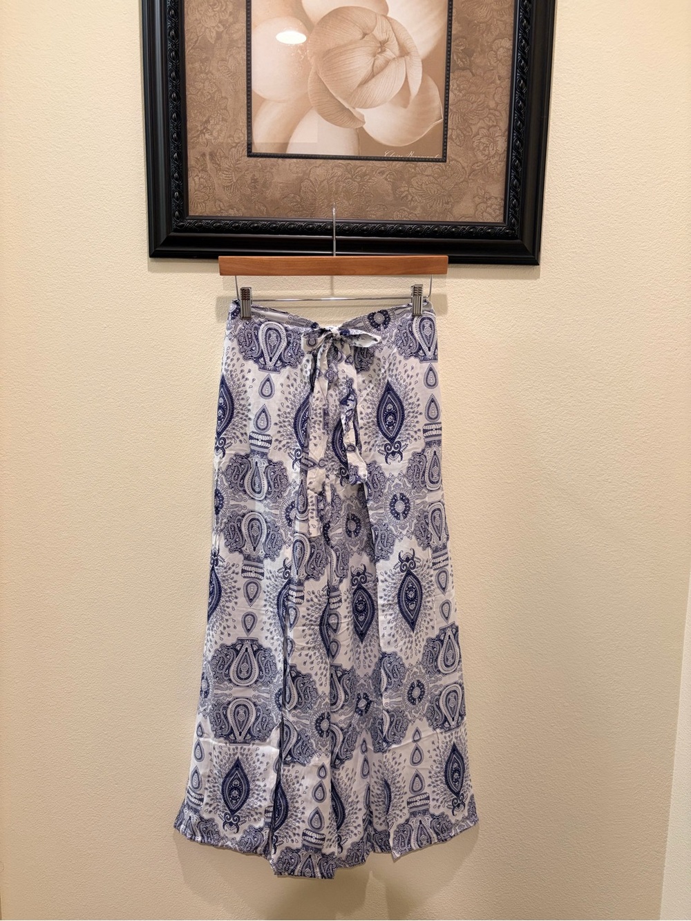 Zig Zag One Size Navy Paisley Print Palazzo Tie-Waist Wide Leg Rayon Pants NWT